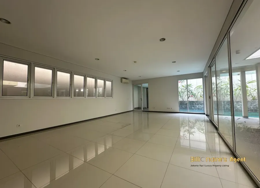Billionaire's Agent - Disewakan Rumah 3 Lantai di Jaya Mandala, Kuningan Jakarta Selatan