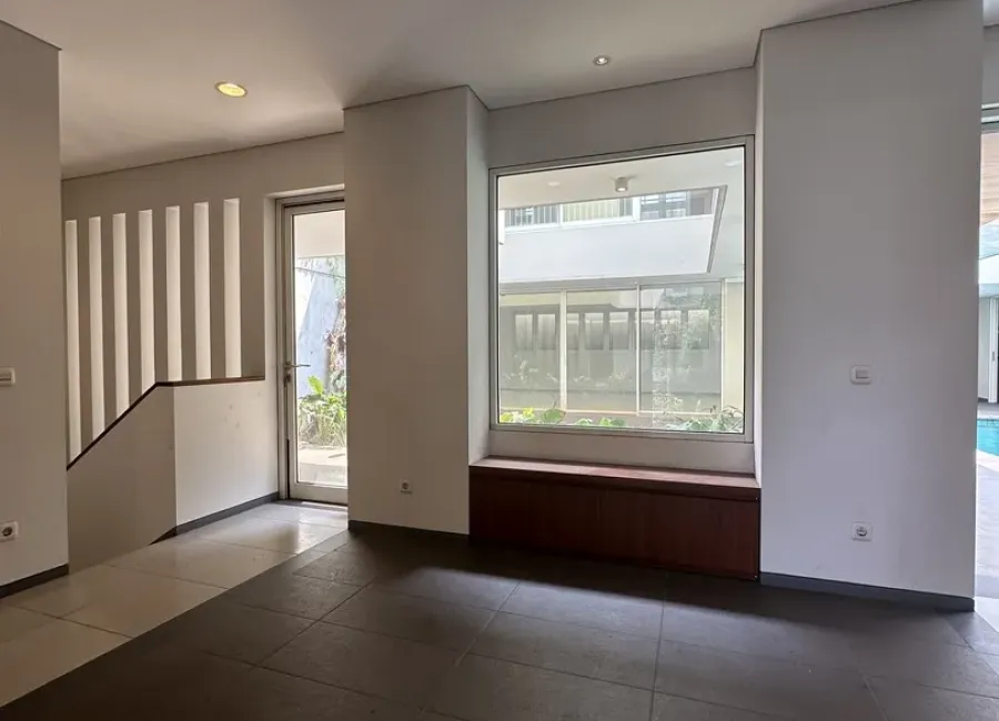 Billionaire's Agent - Disewakan Rumah 3 Lantai di Jaya Mandala, Kuningan Jakarta Selatan