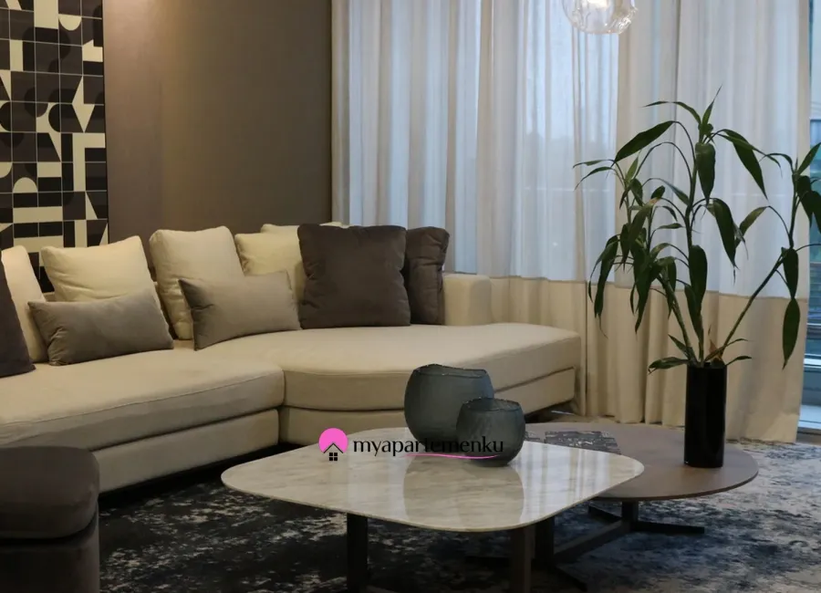 Billionaire's Agent - Dijual Apartemen 2 Kamar dan Pet Friendly Desain Anita B di Verde Two Kuningan Jakarta