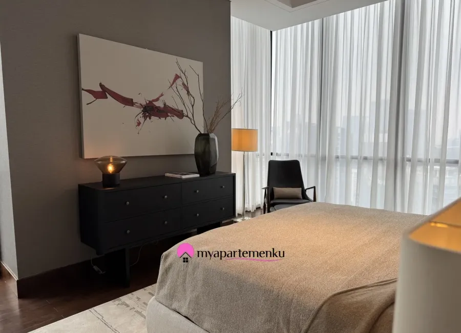 Billionaire's Agent - Dijual Apartemen Mewah 3 Kamar Interior Desain By MOIE di Regent Residences Jakarta