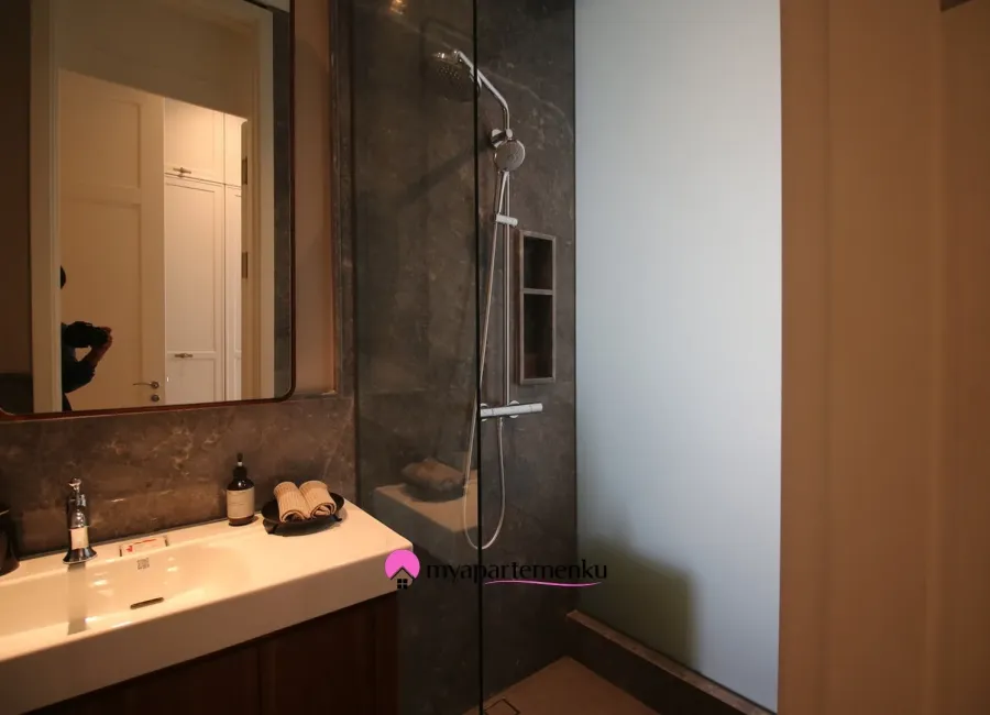 Billionaire's Agent - Dijual Apartemen 3 Kamar Full Furnish di Le Parc Thamrin Nine Jakarta Pusat