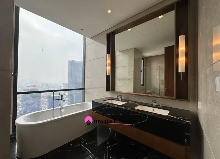 Billionaire's Agent - Dijual Apartemen Mewah 3 Kamar Interior Desain By MOIE di Regent Residences Jakarta