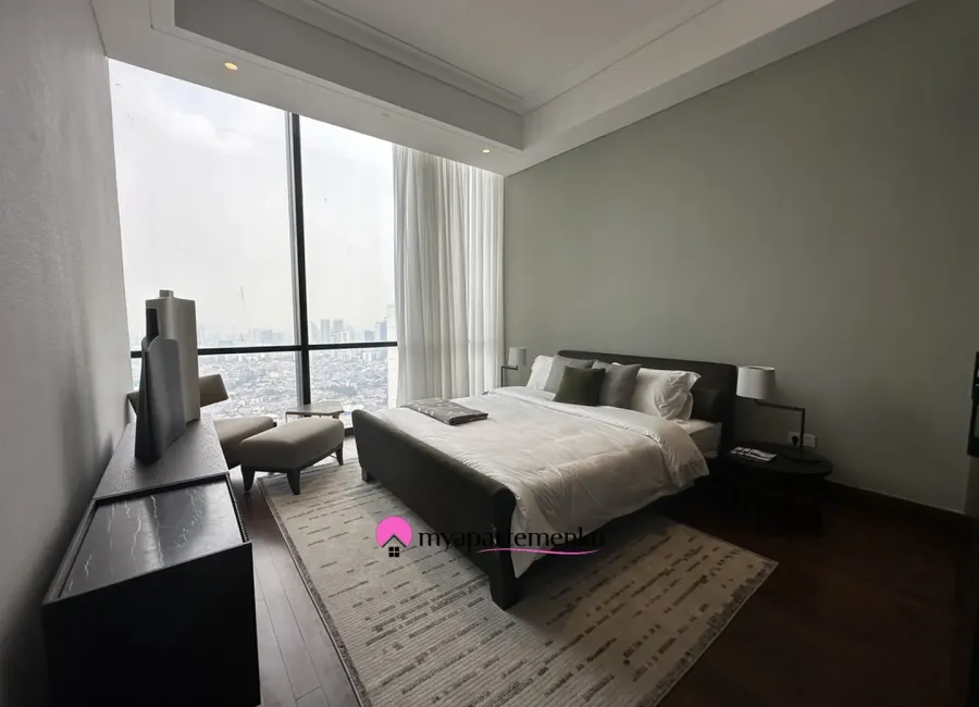 Billionaire's Agent - Dijual Apartemen Mewah 3 Kamar Interior Desain By MOIE di Regent Residences Jakarta