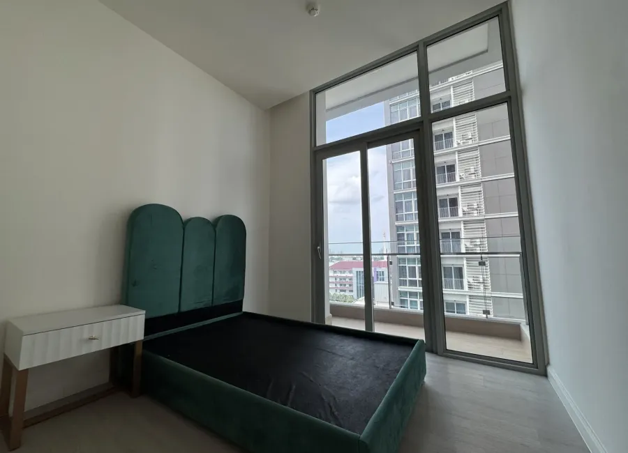 Billionaire's Agent - Img 8652