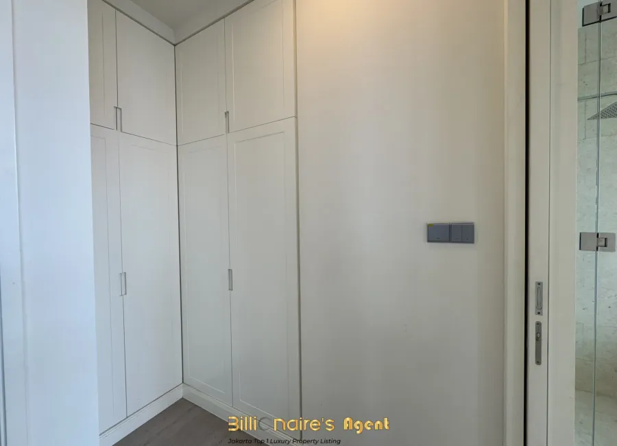 Dijual Apartemen Mewah 2 Kamar Full Furnished di The Stature Jakarta