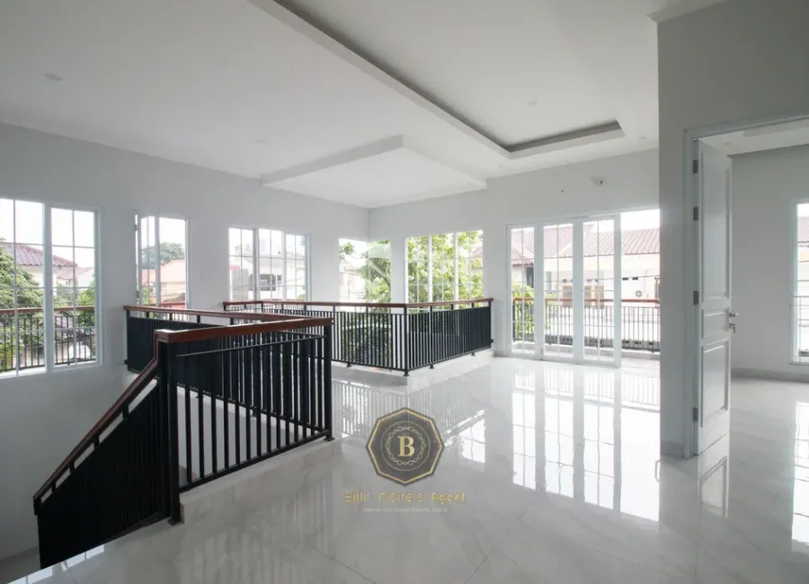 Billionaire's Agent - Dijual Rumah Baru 2 Lantai 4 Kamar di Lebak Bulus Jakarta Selatan