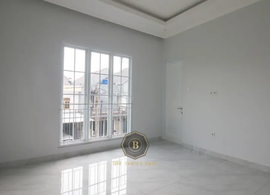 Billionaire's Agent - Dijual Rumah Baru 2 Lantai 4 Kamar di Lebak Bulus Jakarta Selatan