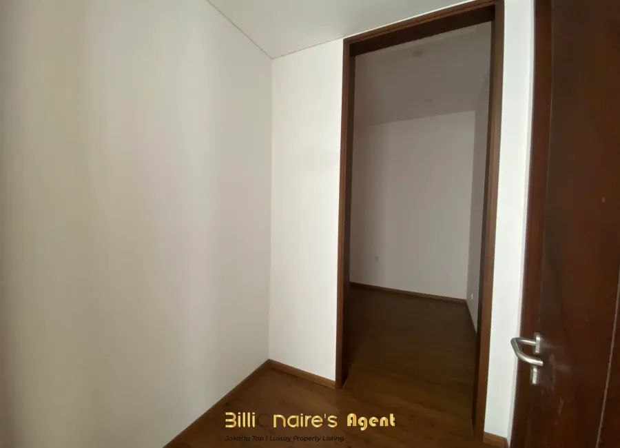 Dijual Rumah 2 Lantai Siap Huni di Kebayoran Baru, Jakarta Selatan