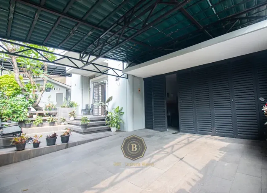 Billionaire's Agent - Img 9644