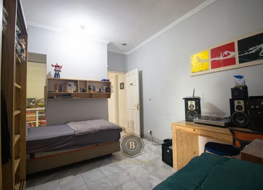 Billionaire's Agent - Img 9703