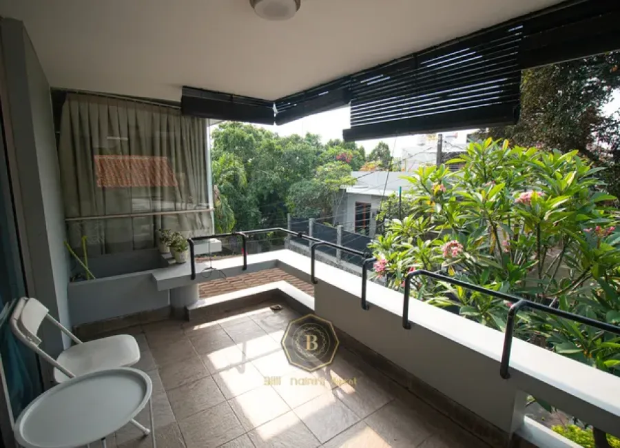 Billionaire's Agent - Img 9727