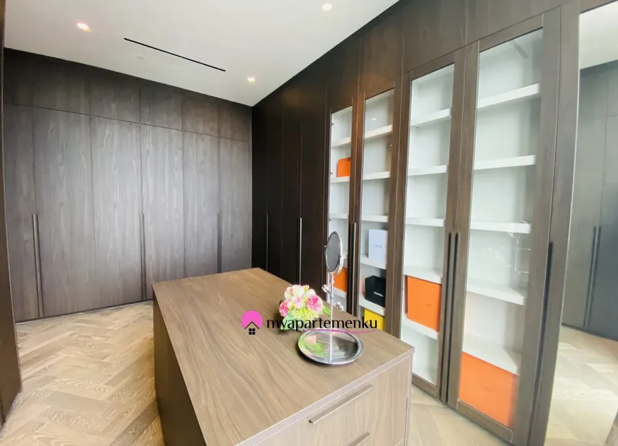 Billionaire's Agent - Dijual Apartemen Penthouse Mewah 4 Kamar Interior By Bika Living di Regent Residences Jakarta