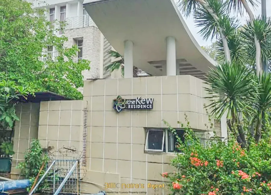 Lantai di Komp.Kew Garden Residence, Kelapa Gading