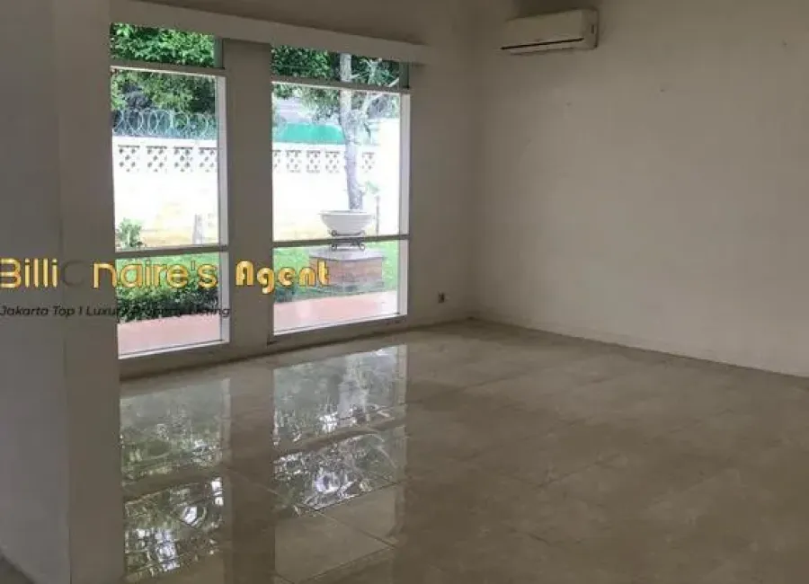 Billionaire's Agent - Photo 2019 04 30 10 02 35 Copy