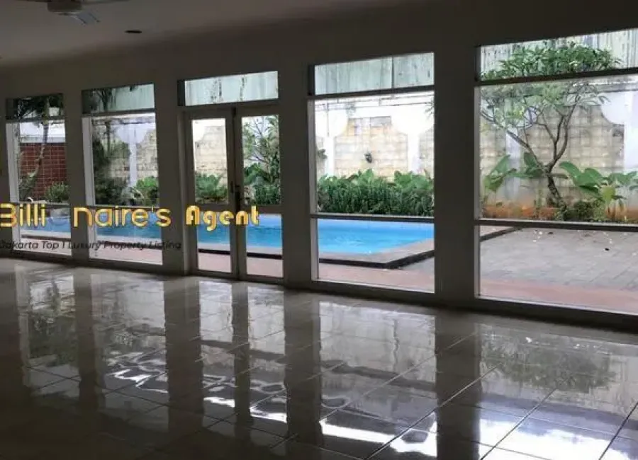 Billionaire's Agent - Photo 2019 04 30 10 02 35 3 Copy