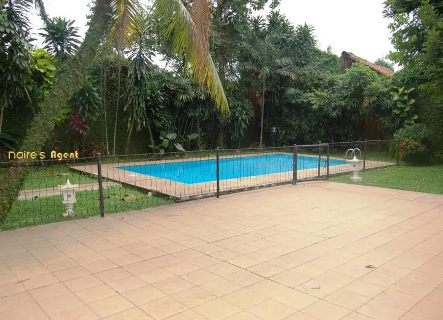 Billionaire's Agent - Photo 2019 04 30 10 03 18 3 Copy