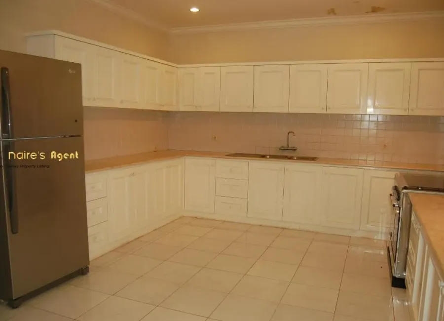 Billionaire's Agent - Photo 2019 04 30 10 03 18 4 Copy