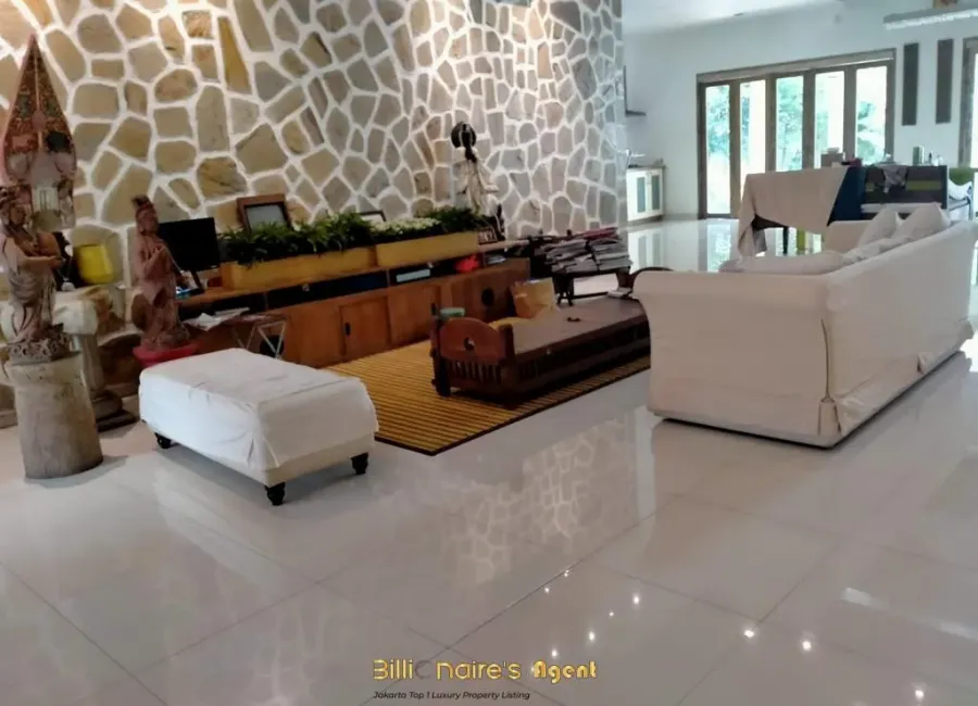 Billionaire's Agent - Dijual Rumah Siap Huni di Ampera Kemang Jakarta Selatan