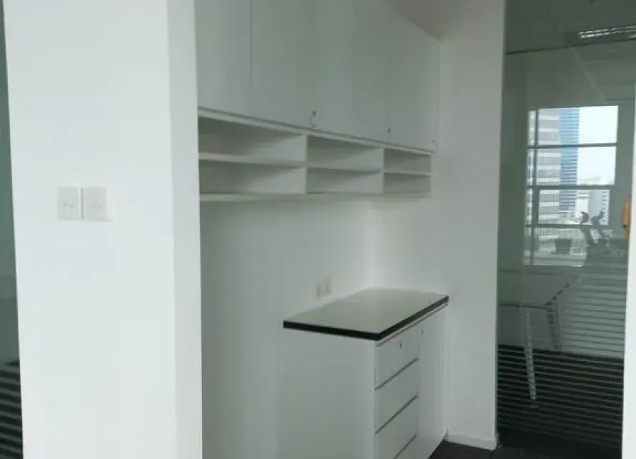 Billionaire's Agent - Disewa Ruang Kantor Furnished Luas 175,73 sqm di Menara Dea Jakarta