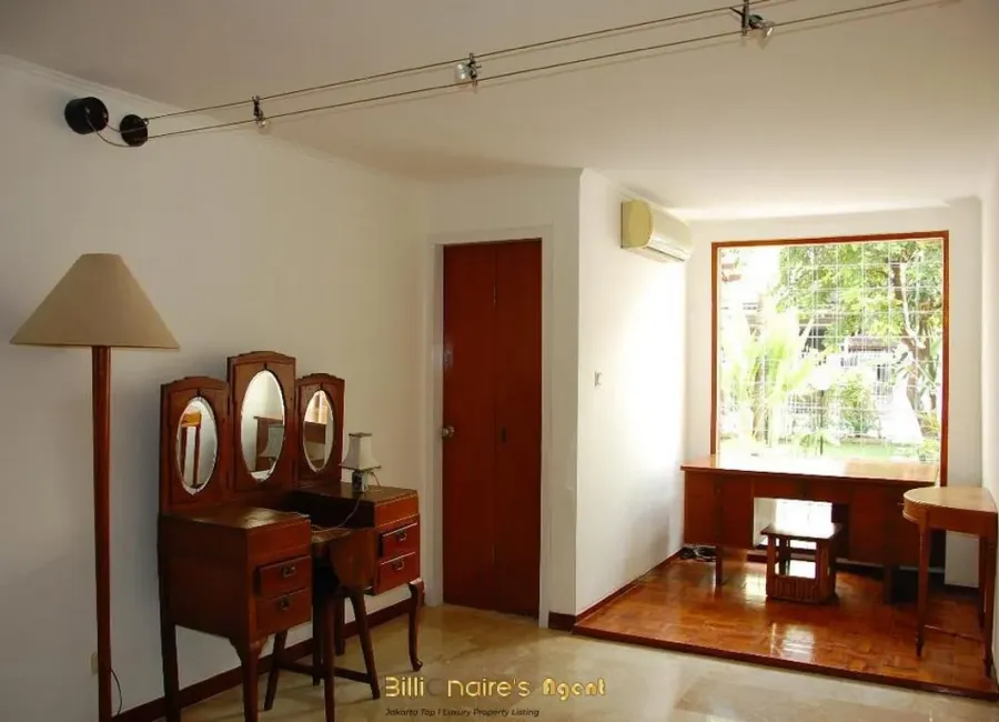 Billionaire's Agent - Dijual Rumah Di Jl. Ki Mangunsarkoro Menteng, Jakarta Pusat