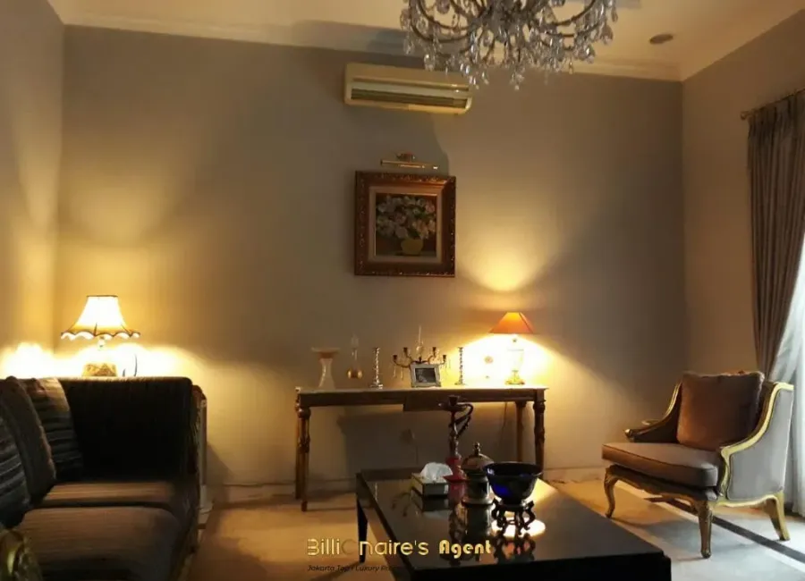 Billionaire's Agent - Dijual Rumah Mewah 2 Lantai di Ki Mangunsarkoro Menteng Jakarta Pusat