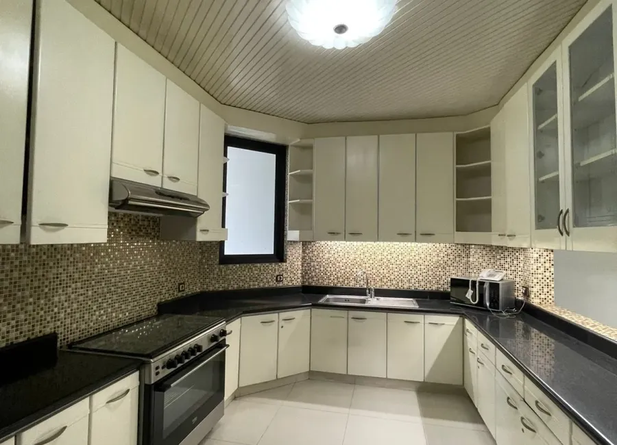 Billionaire's Agent - Photo 2023 09 20 16 09 25 Copy