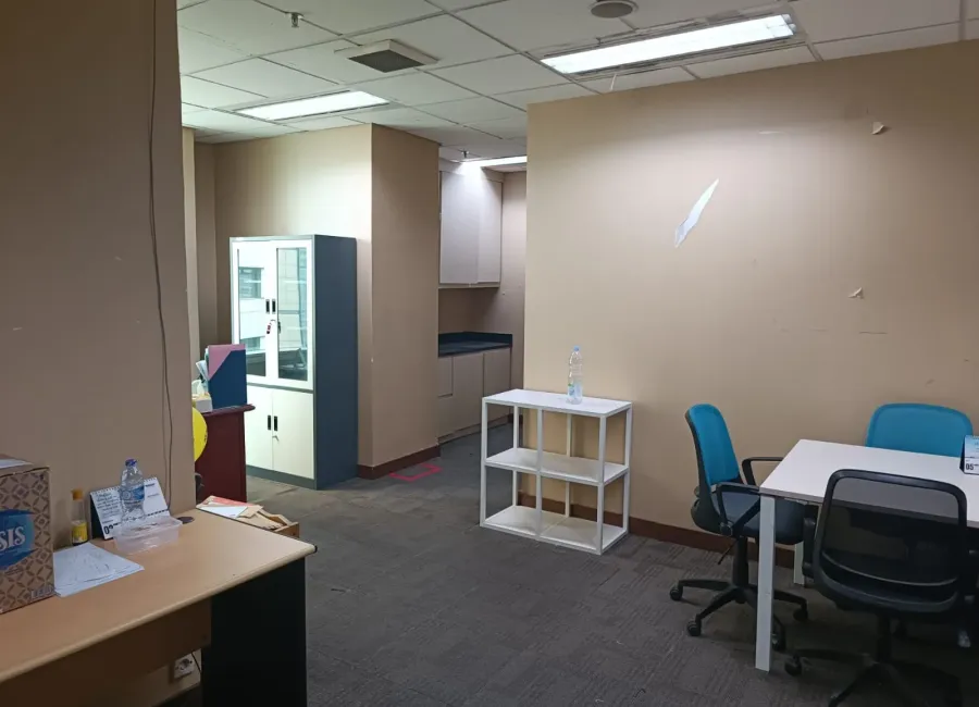 Billionaire's Agent - Disewakan Ruang Kantor 90 m2 di Menara Rajawali Mega Kuningan Jakarta