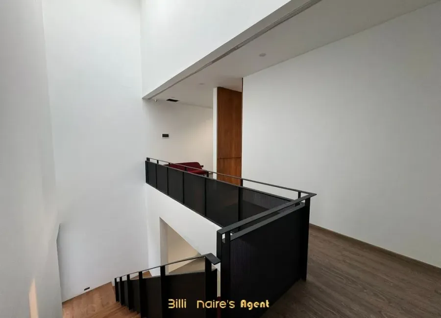 Billionaire's Agent - Dijual Rumah 3 Lantai + RoofTop di AMPERA Jakarta Selatan
