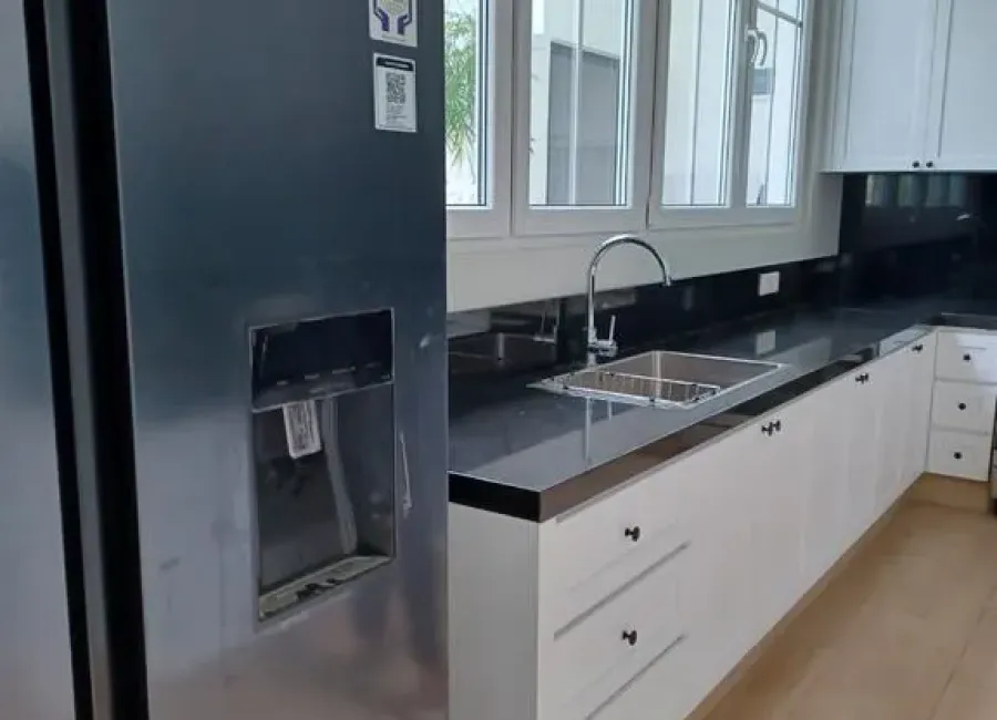 Billionaire's Agent -Dijual Rumah 2 Lantai Baru di Jl.Cianjur Menteng Jakarta Pusat