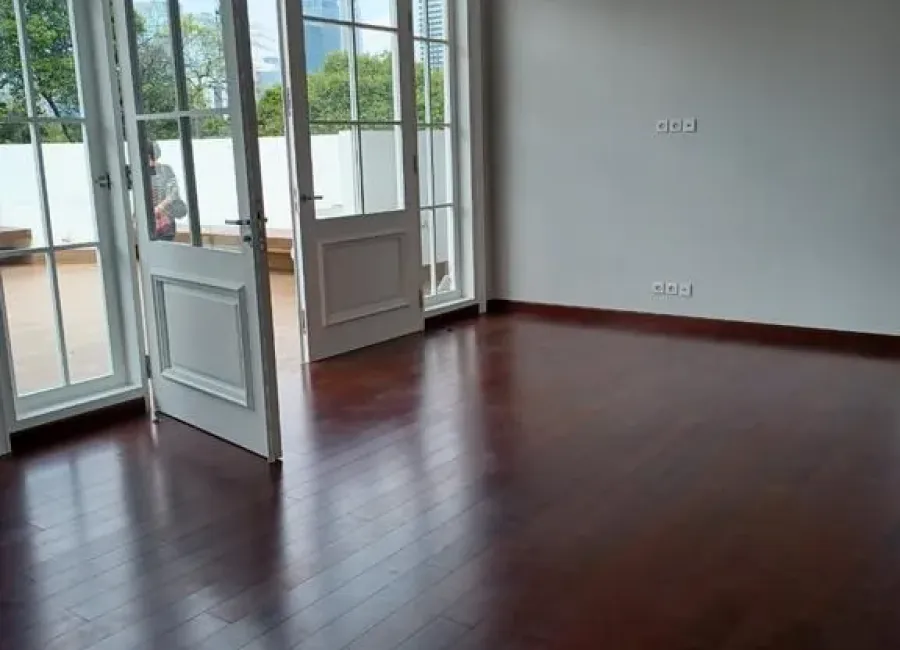 Billionaire's Agent -Dijual Rumah 2 Lantai Baru di Jl.Cianjur Menteng Jakarta Pusat