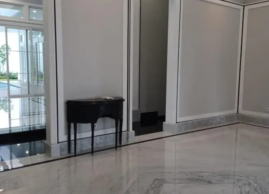 Billionaire's Agent -Dijual Rumah 2 Lantai Baru di Jl.Cianjur Menteng Jakarta Pusat