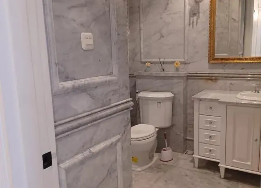 Billionaire's Agent - Dijual Rumah 3 Lantai di Jl.Lombok, Menteng Jakarta Pusat 