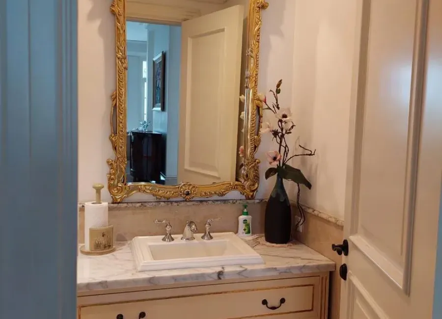 Billionaire's Agent - Photo 2024 03 18 14 03 21 Copy