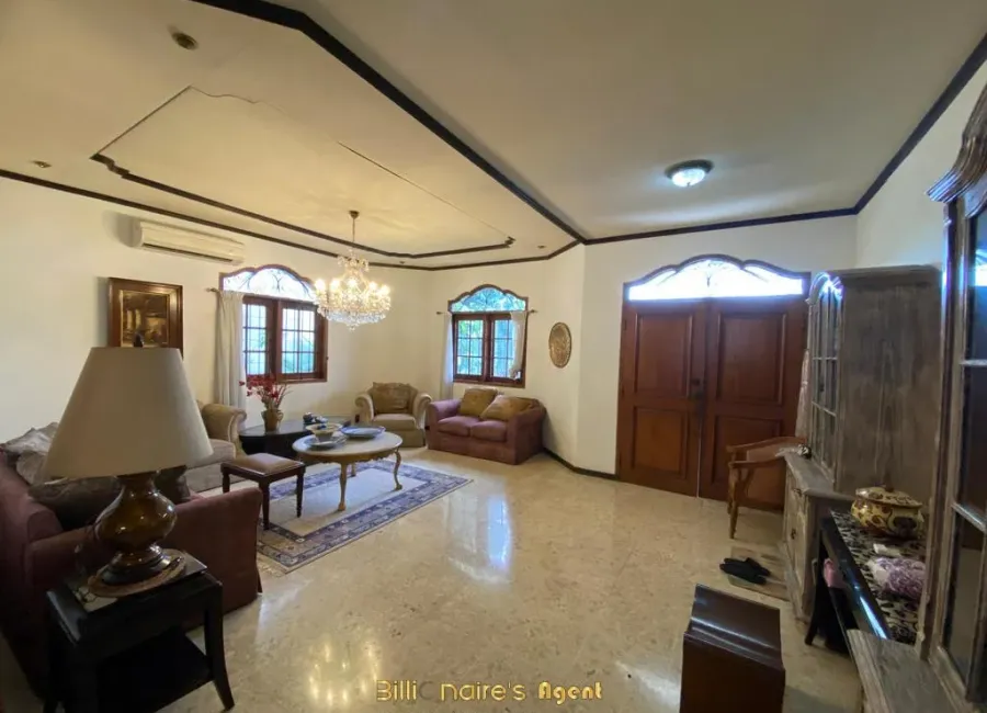 Billionaire's Agent - Dijual Rumah Di Simprug Garden V, Kebayoran Lama Jakarta Selatan