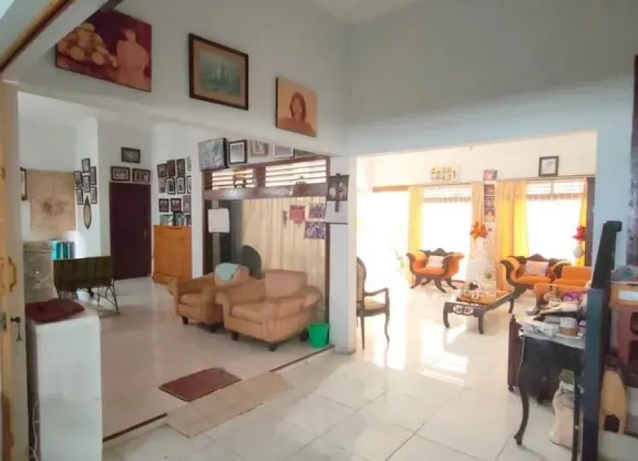 Billionaire's Agent - Photo 2024 10 06 16 00 31 Copy