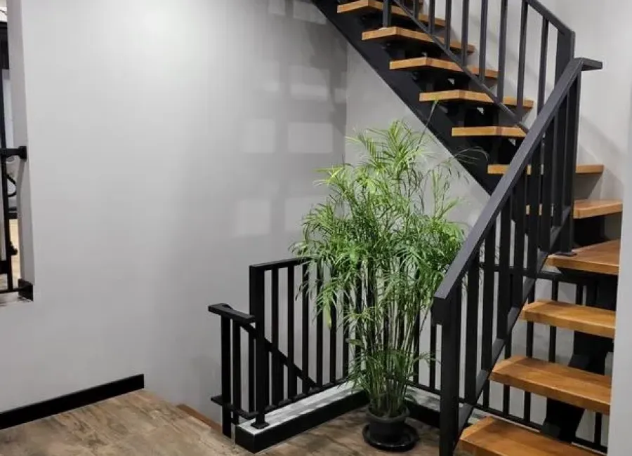 Billionaire's Agent - Dijual Rumah di Pondok Indah Jakarta Selatan