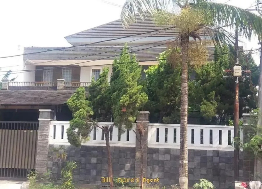 Billionaire's Agent - Dijual Rumah 6 Kamar di Kompleks Billymon, Pondok Kelapa,Jakarta Timur