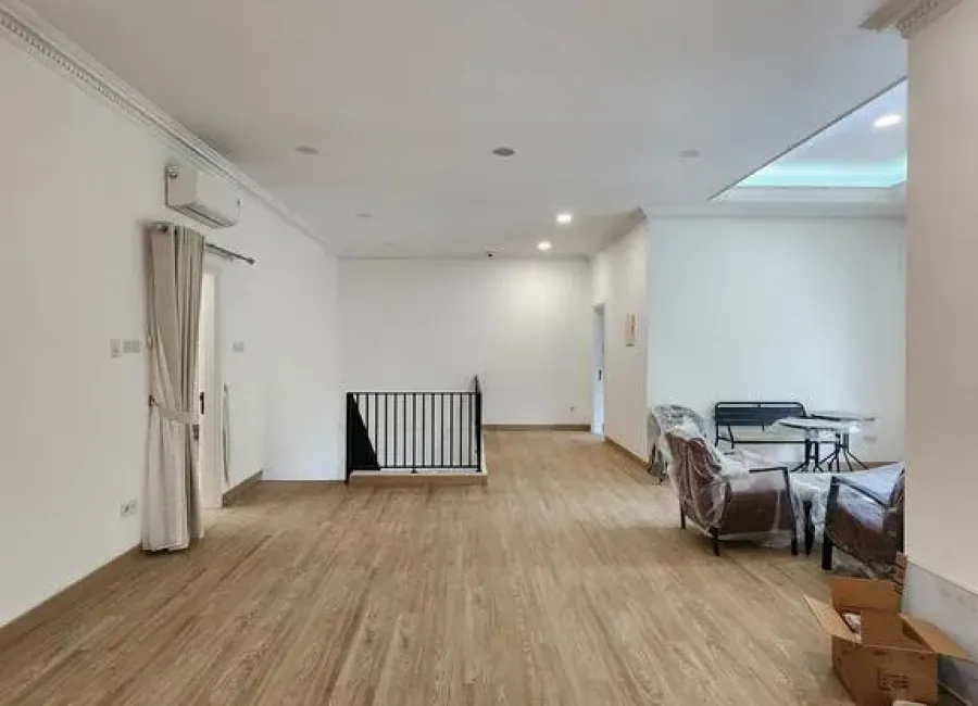 Billionaire's Agent - Dijual Rumah Full Renovasi Hoek di Pondok Indah, Jakarta Selatan