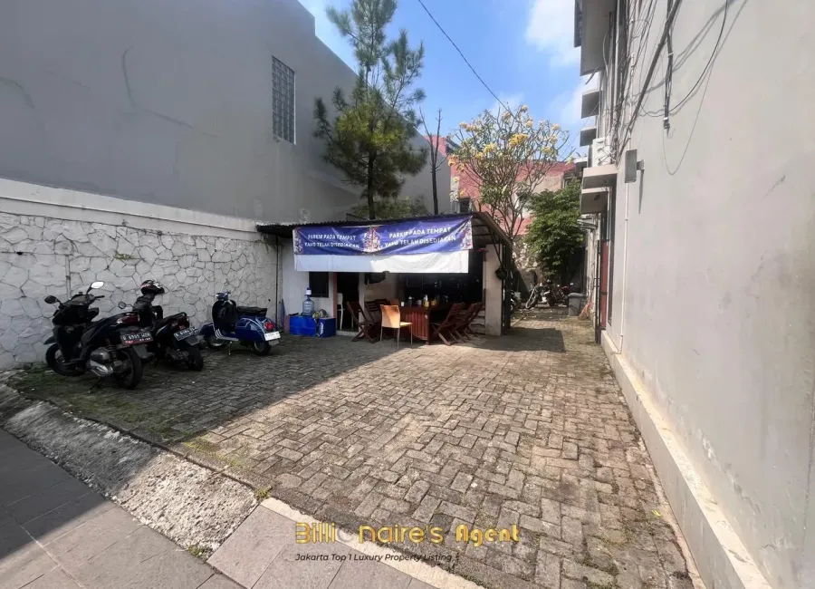 Dijual Gedung Kantor 3 Lantai Siap Pakai di Cipete, Jakarta Selatan, DKI Jakarta