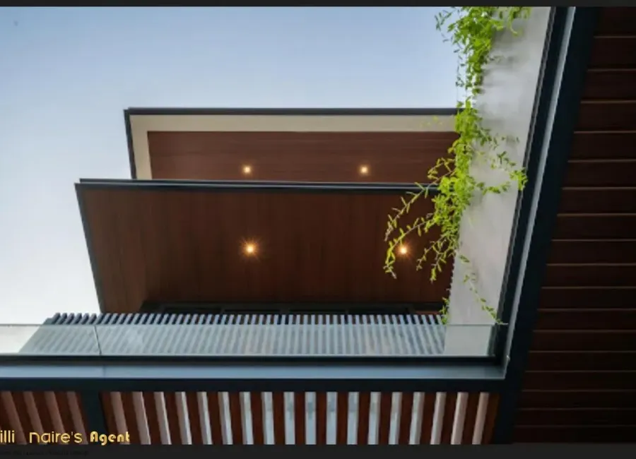 Billionaire's Agent - Photo 2025 08 15 18 31 35 1 Copy