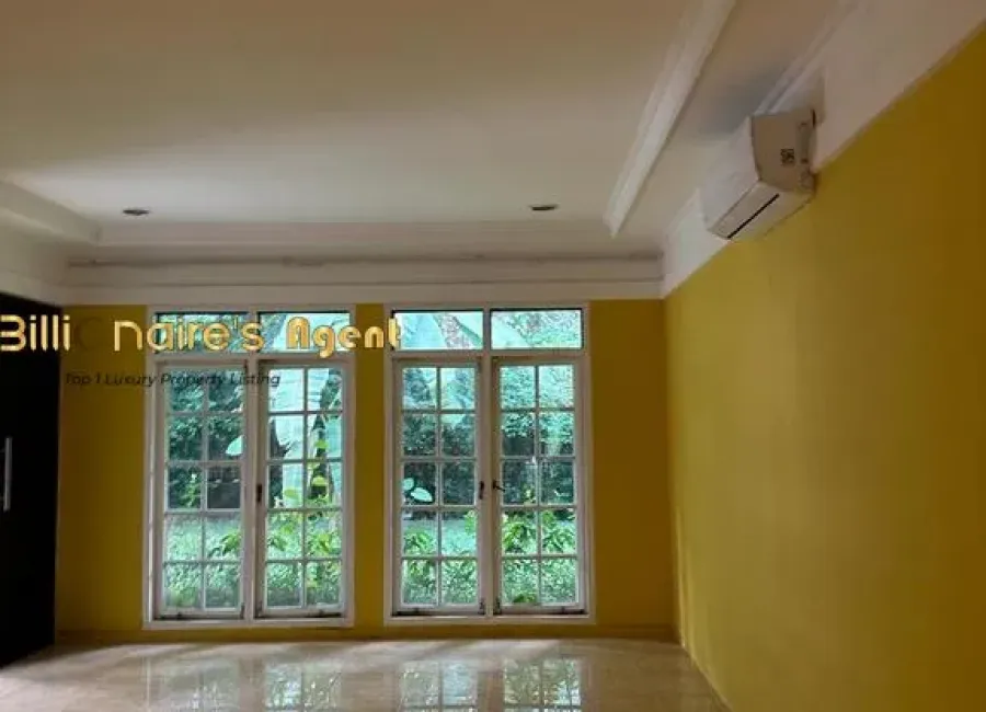 Billionaire's Agent - Photo 2025 11 26 11 35 07 2 Copy