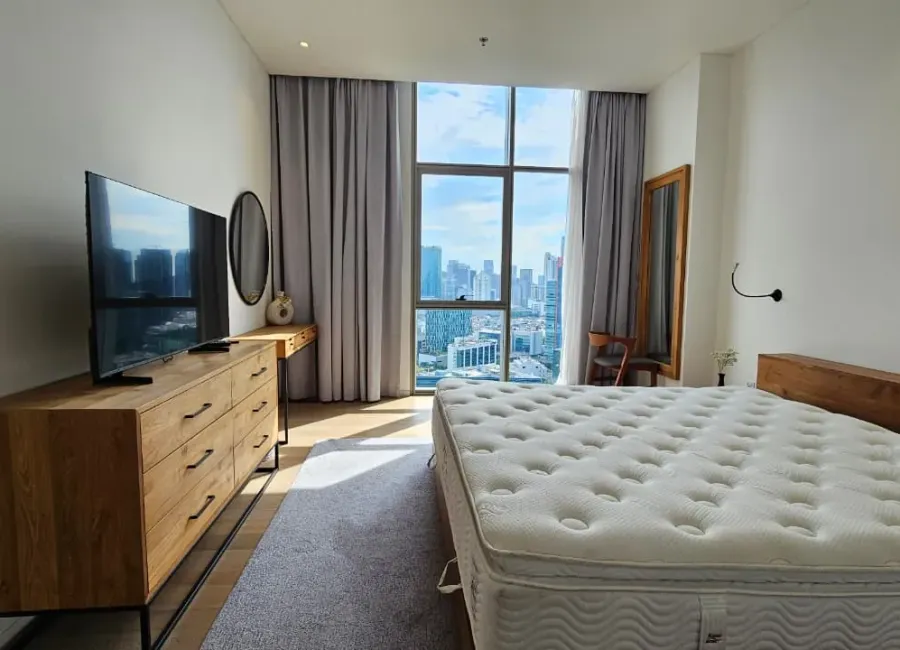 Billionaire's Agent - Photo 2025 12 08 12 26 16