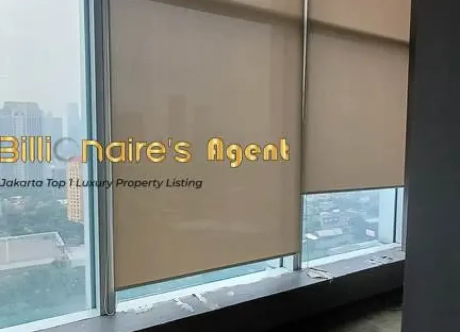 Billionaire's Agent - Photo 2025 12 17 15 15 52 3 Copy 1