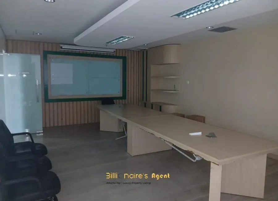 Billionaire's Agent - Disewakan Ruang Kantor 279m² di The East, Kuningan, Jakarta Selatan