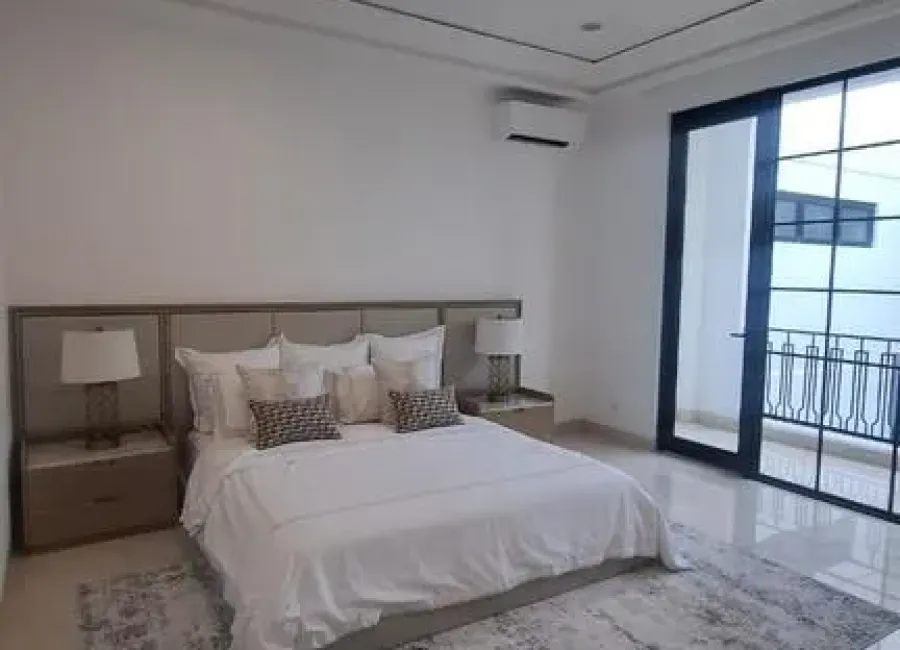 Billionaire's Agent - Dijual Rumah Baru 3 Lantai di Amari Residence Kebayoran Baru, Jakarta