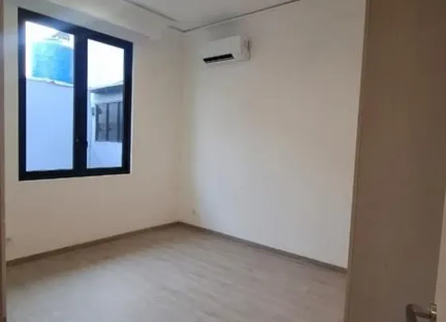 Billionaire's Agent - Dijual Rumah Baru 3 Lantai di Amari Residence Kebayoran Baru, Jakarta