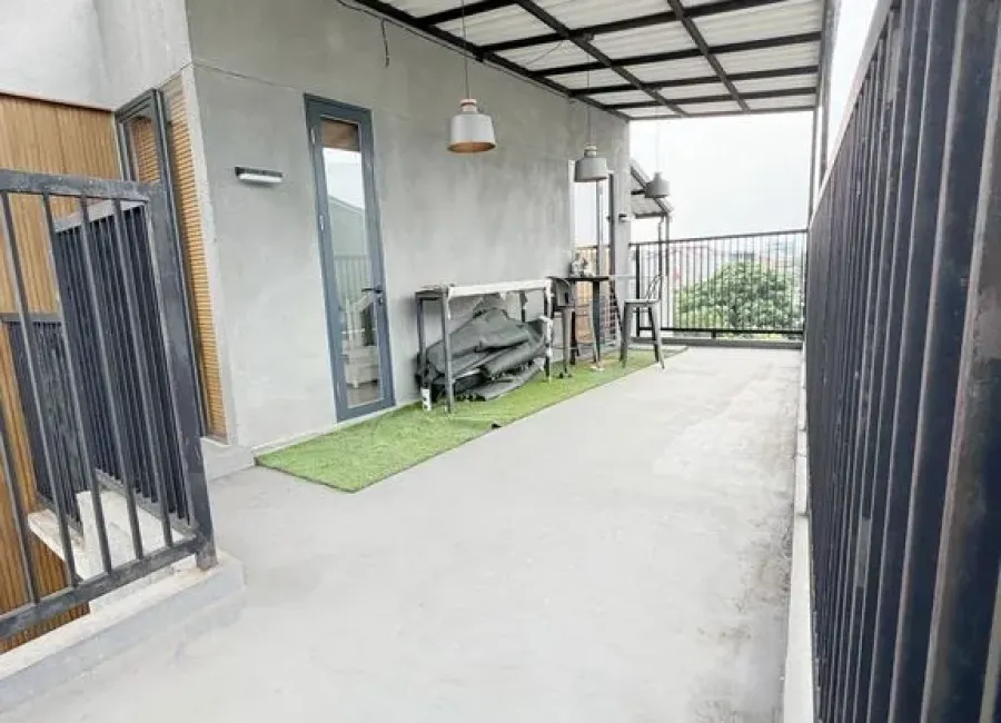 Billionaire's Agent - Dijual Rumah 3 Lantai di Jl. H.Naimun Pondok Pinang, Jakarta Selatan