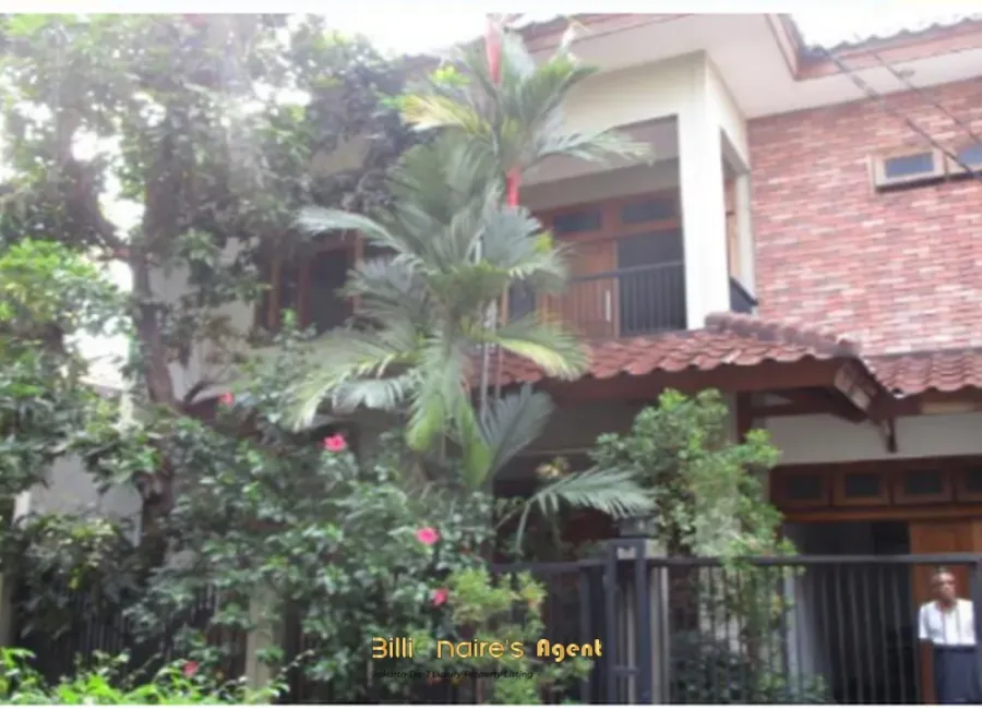 Billionaire's Agent - Dijual Rumah di Komp. Ditjentek Kebayoran Lama
