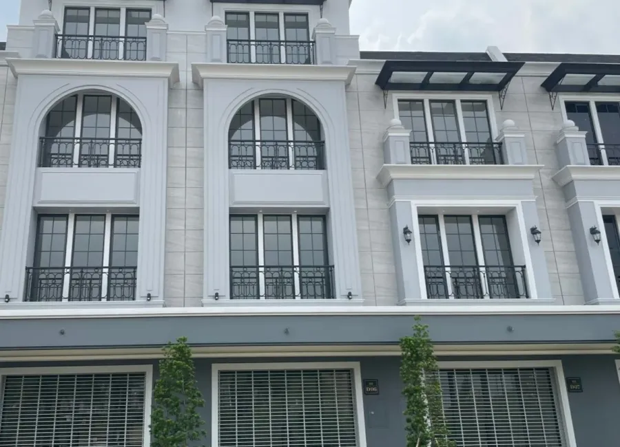 Billionaire's Agent - Square File 1