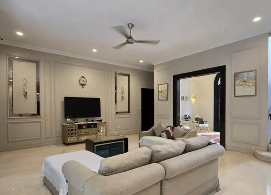 Billionaire's Agent - Whatsapp Image 2026 01 13 At 114217 1 Copy